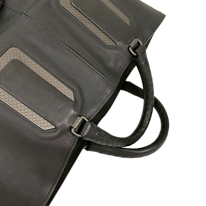 Bottega Veneta Intrecciato Leather Tote Bag Business