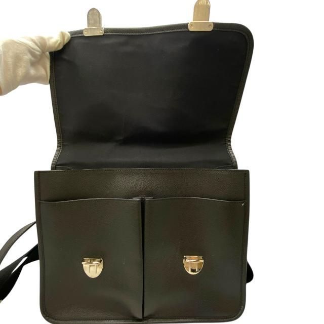 Louis Vuitton Taiga Alexei Shoulder Bag Crossbody Leather Black — view 6