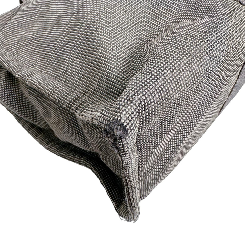 Hermes Business Bag Her Line MM Tote Gray — view 6