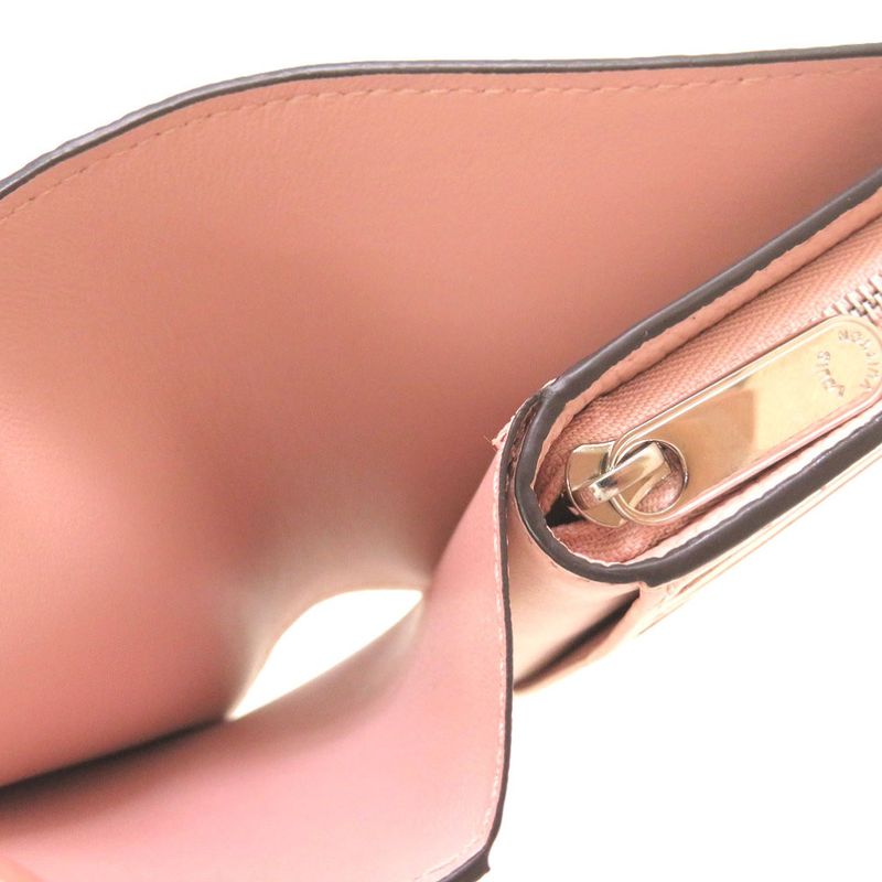 Louis Vuitton Monogram Mahina Portefeuille Cles A Magnolia Fold — view 4