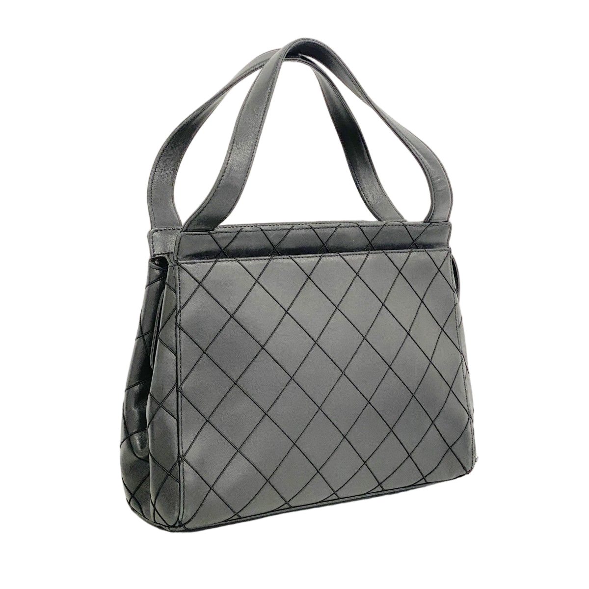 Chanel Tote Quilted Lambskin Black Gold — view 2