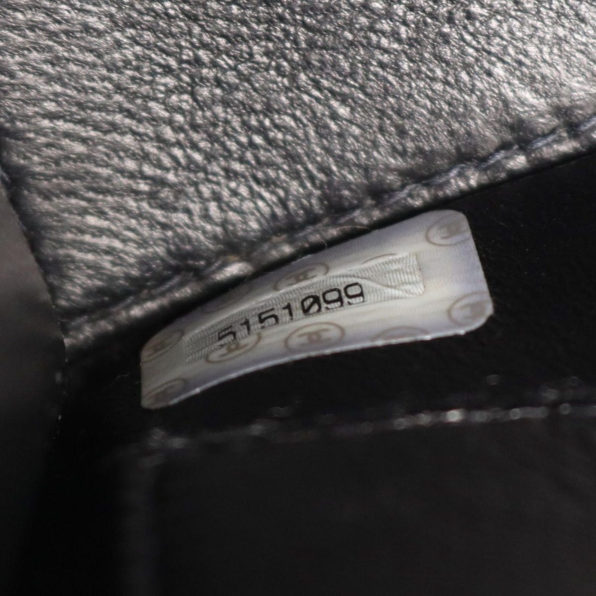 Chanel Handbag CC Logo Black Leather Turnlock Chain — view 5