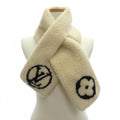 Louis Vuitton Echarpe Char Ring Lamb Scarf