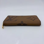 Louis Vuitton Monogram Giant Reverse Zippy Wallet Zip Around — view 6