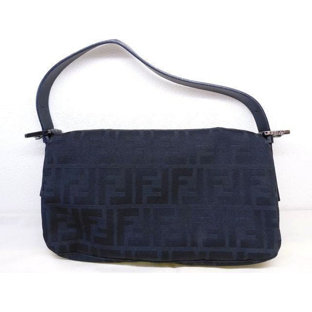 Fendi Mamma Bucket Zucca Pattern Shoulder Handbag Black — view 2