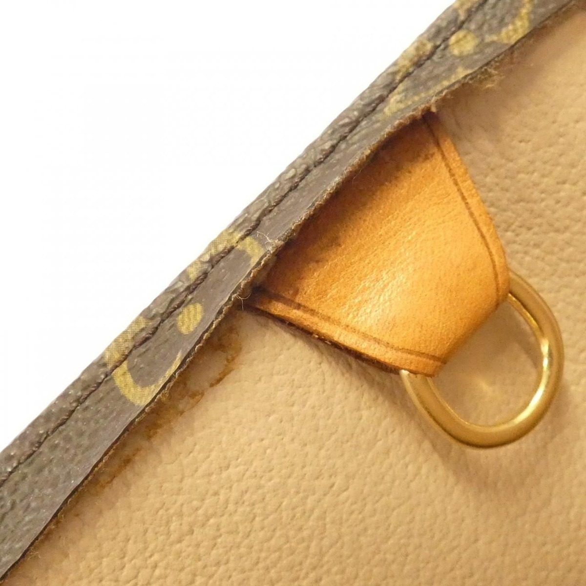 Louis Vuitton Monogram Sac Plat Bag — view 7