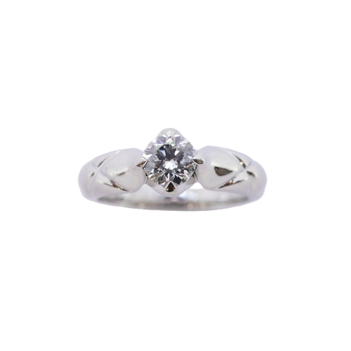 Chanel Ring Quilted Platinum Diamond — view 2