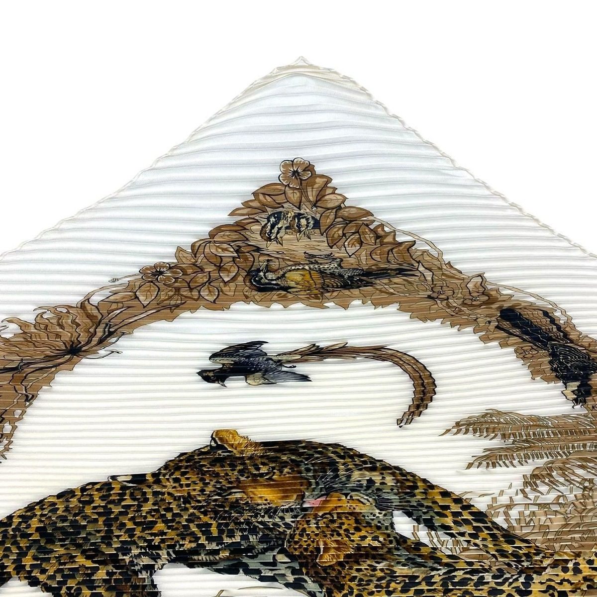 Hermes Scarf Pleated Silk Dip Dye Jungle Love White — view 4