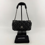 Chanel CC Logo Bubble Quilt Chain Shoulder Bag Black Leather Vintage — view 2