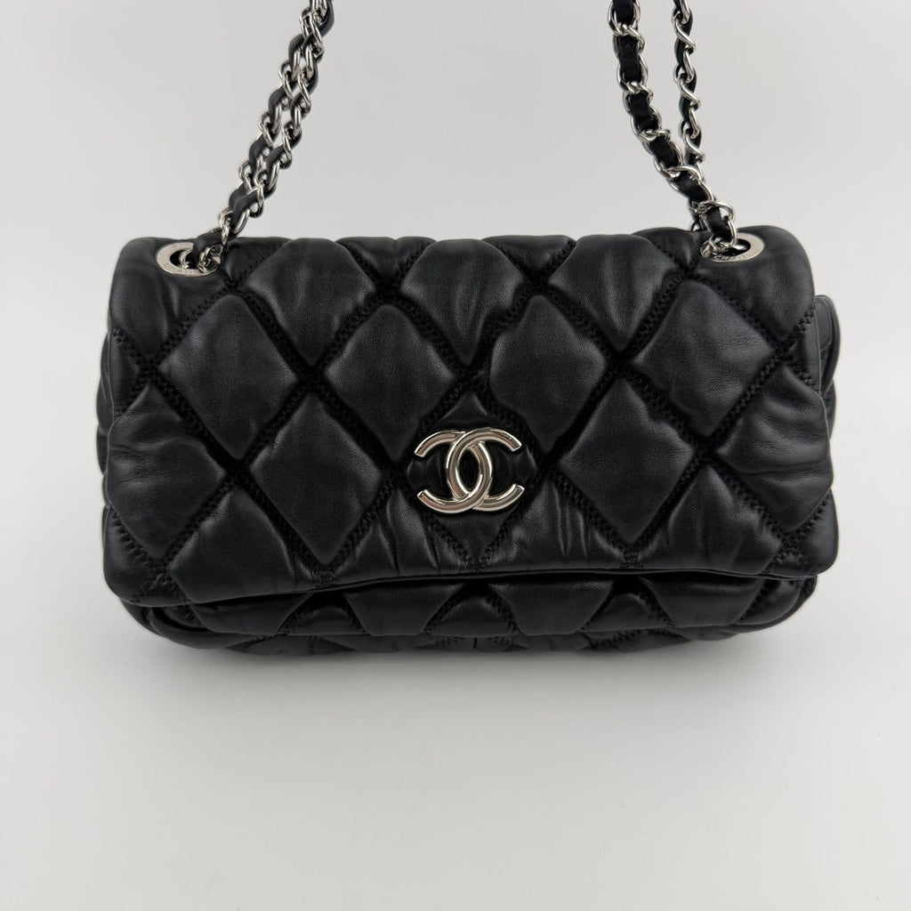 Chanel CC Logo Bubble Quilt Chain Shoulder Bag Black Leather Vintage — view 3