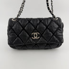 Chanel CC Logo Bubble Quilt Chain Shoulder Bag Black Leather Vintage — view 3