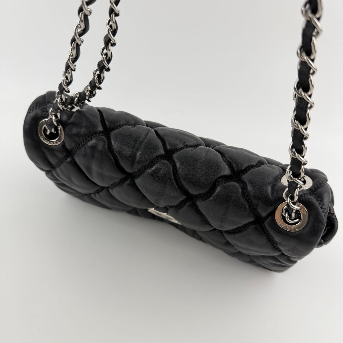 Chanel CC Logo Bubble Quilt Chain Shoulder Bag Black Leather Vintage — view 7