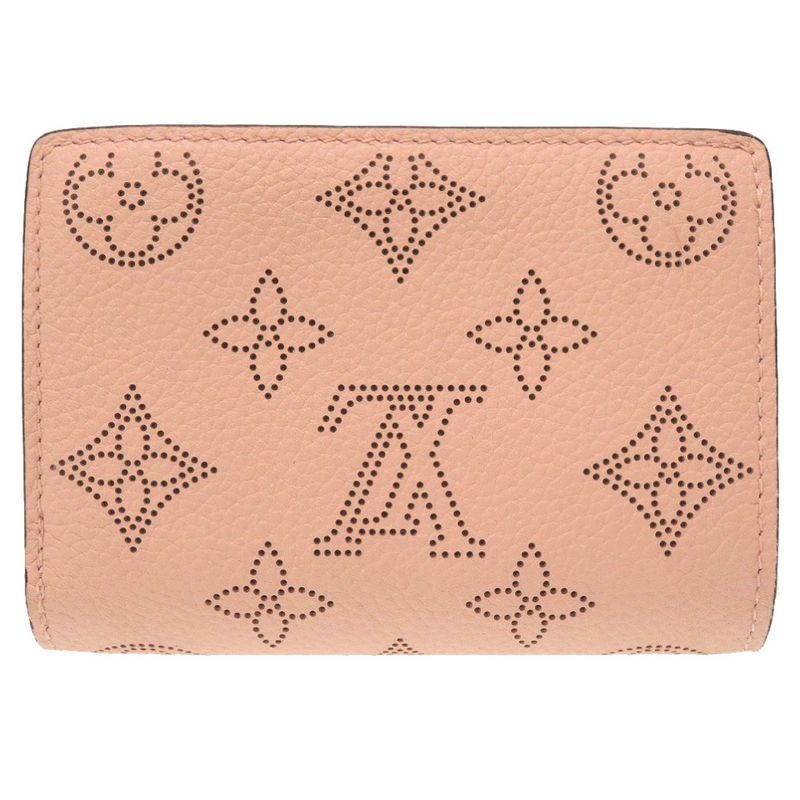 Louis Vuitton Monogram Mahina Portefeuille Cles A Magnolia Fold — view 2