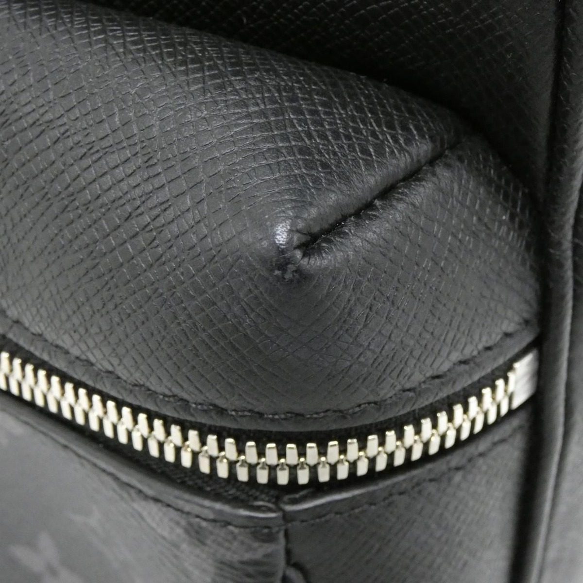 Louis Vuitton Taiga Llama Outdoor Messenger PM Shoulder Bag — view 4