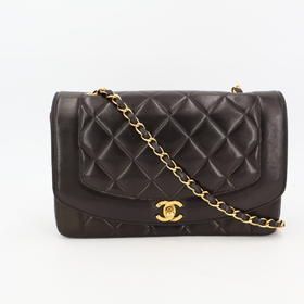 Chanel Diana Flap Quilted 25 Chain Shoulder Bag Lambskin Black Gold Hardware — view 7