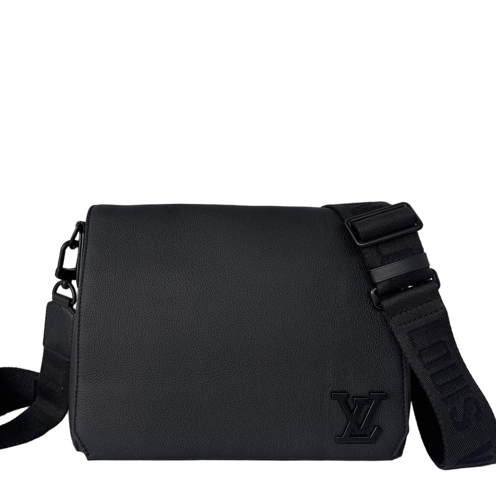 Louis Vuitton Super LV Aerogram Takeoff Messenger Bag Black