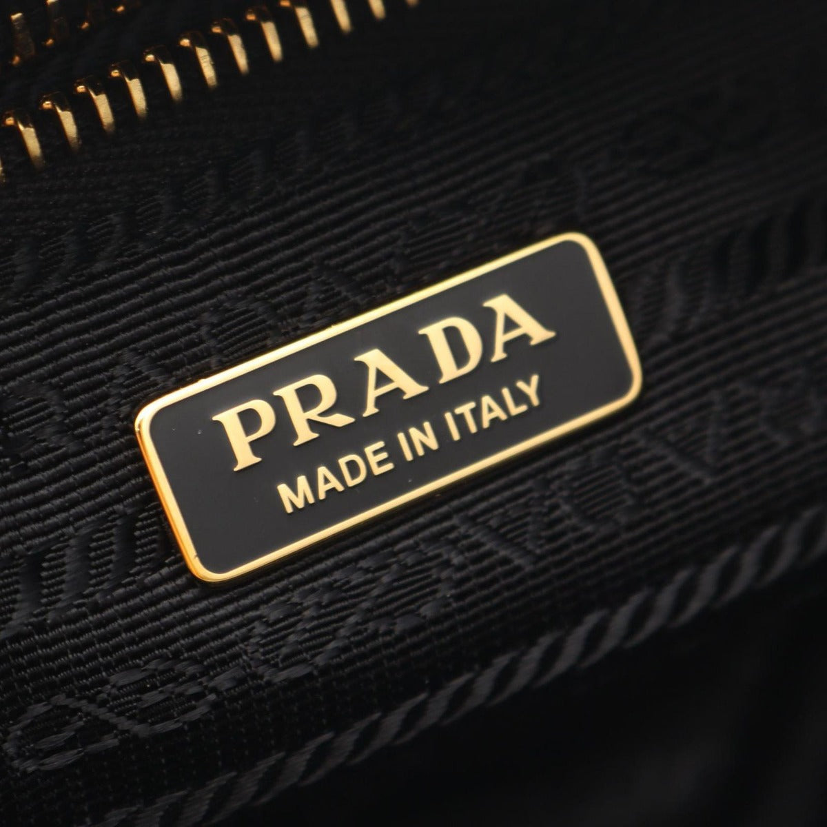 Prada Shoulder Bag Tessuto Vitello Black Nylon Leather — view 4