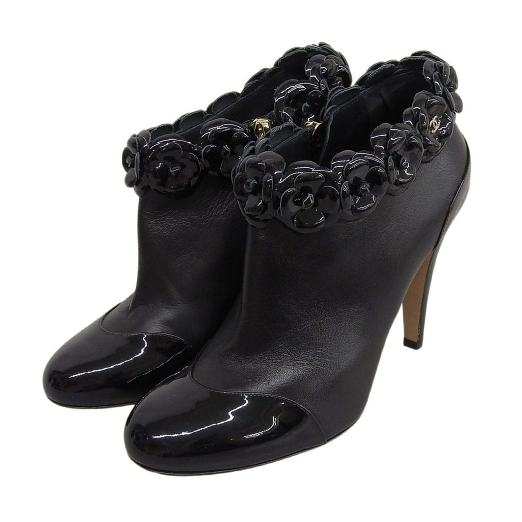 Chanel Camellia Decoration with CC Logo Patent Leather Ankle Boots Booties