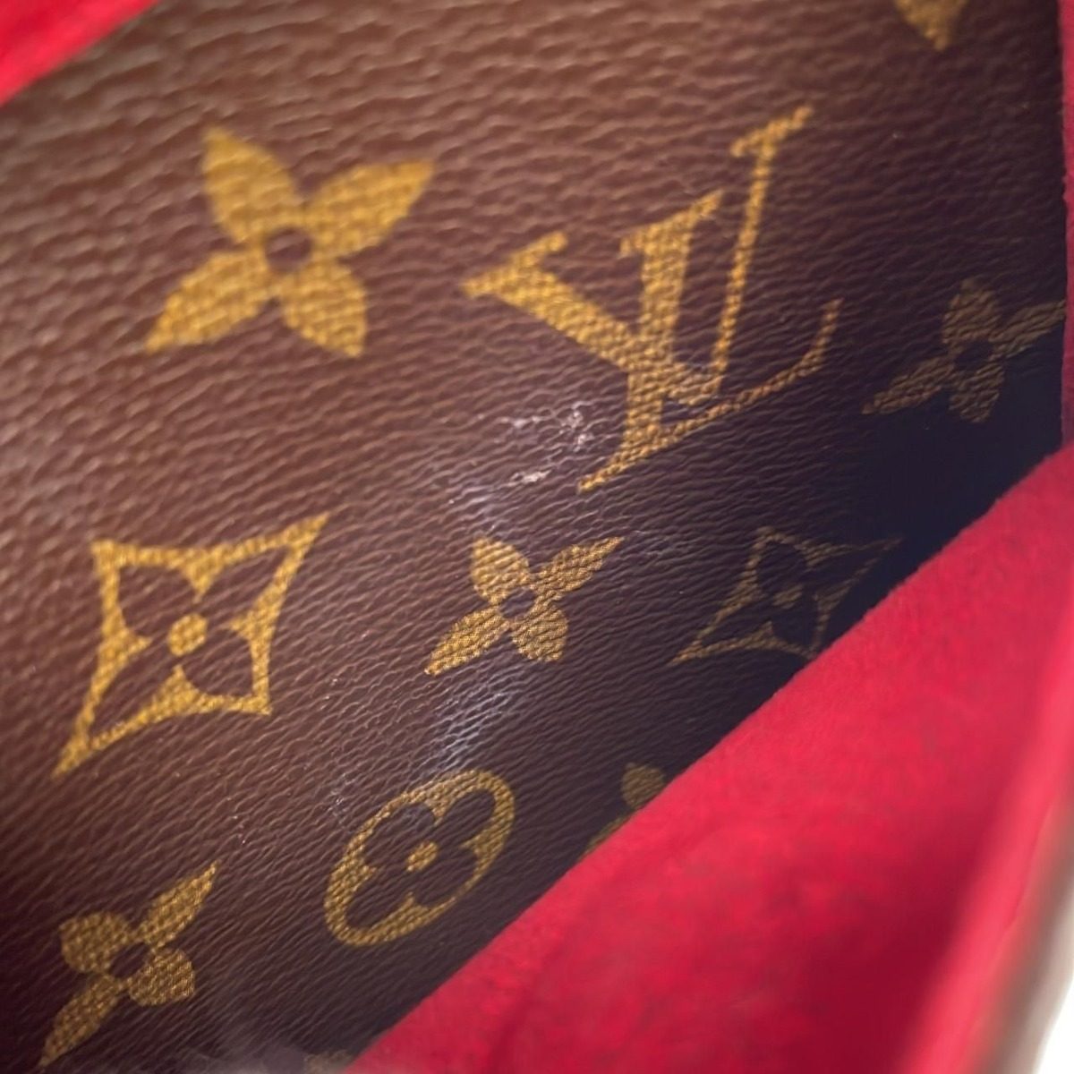 Louis Vuitton Monogram Viva-Cite GM Shoulder Bag — view 8