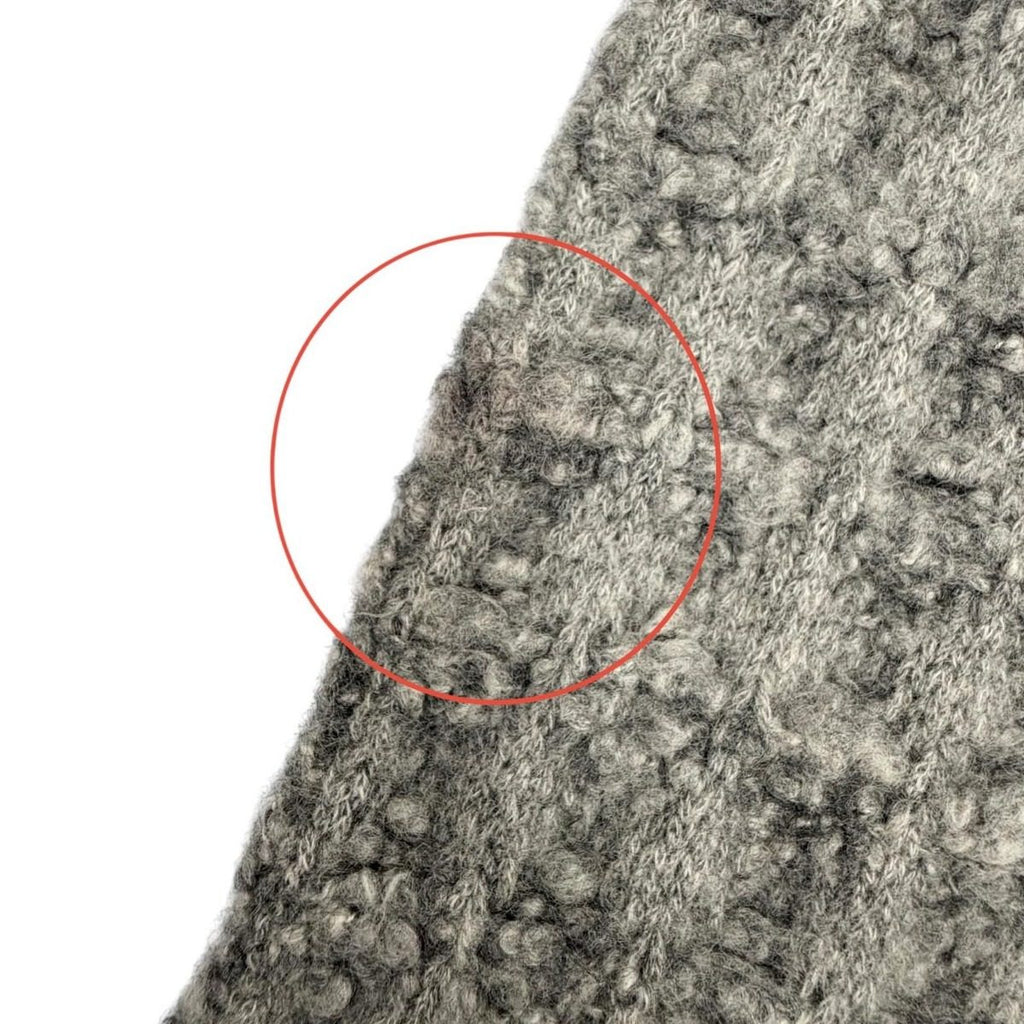 Chanel Cashmere Silk CC Logo Decorated Scarf Shawl Gray Recommended — view 9
