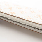 Louis Vuitton Round Wallet Zippy Monogram Exotic Latte White — view 5