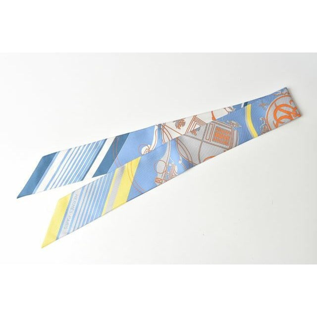 Hermes Twillye Scarf Silk Twill Carriage Motif Light Blue Yellow — view 2