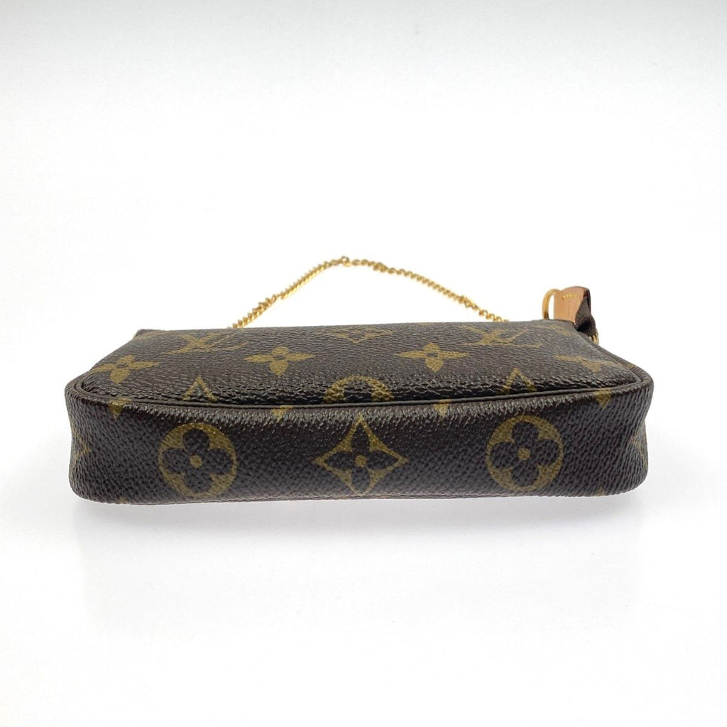 Louis Vuitton Monogram Mini Pochette Accessory — view 4