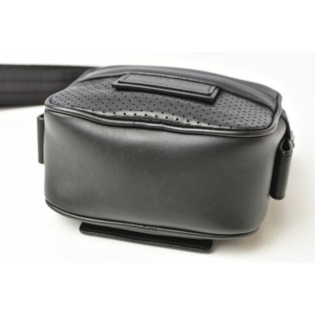 Bottega Veneta Shoulder Pouch Leggiero Perforated — view 7