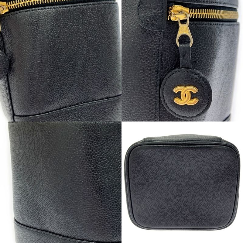 Chanel Caviar Leather Vanity Bag Black Handbag — view 6