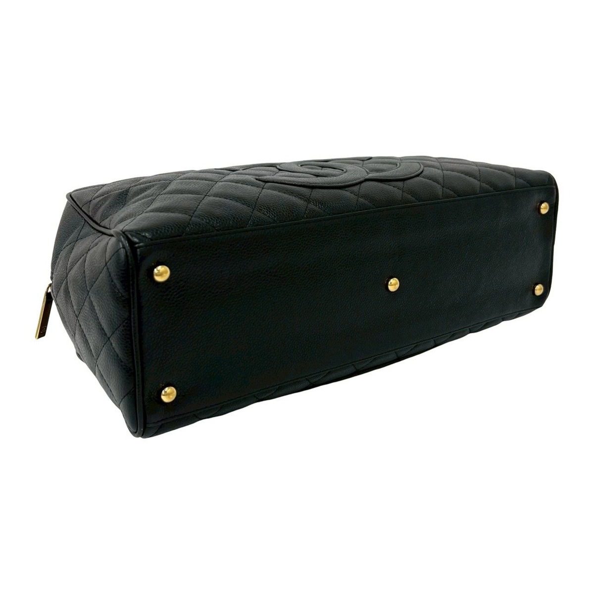Chanel With Vintage Quilted CC Logo Caviar Leather Handbag Black — view 7