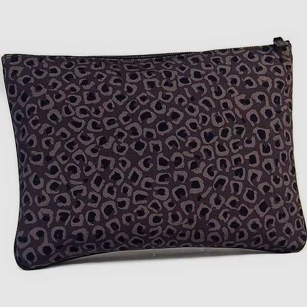 Gucci Second Bag Leopard Print Clutch Gray — view 2