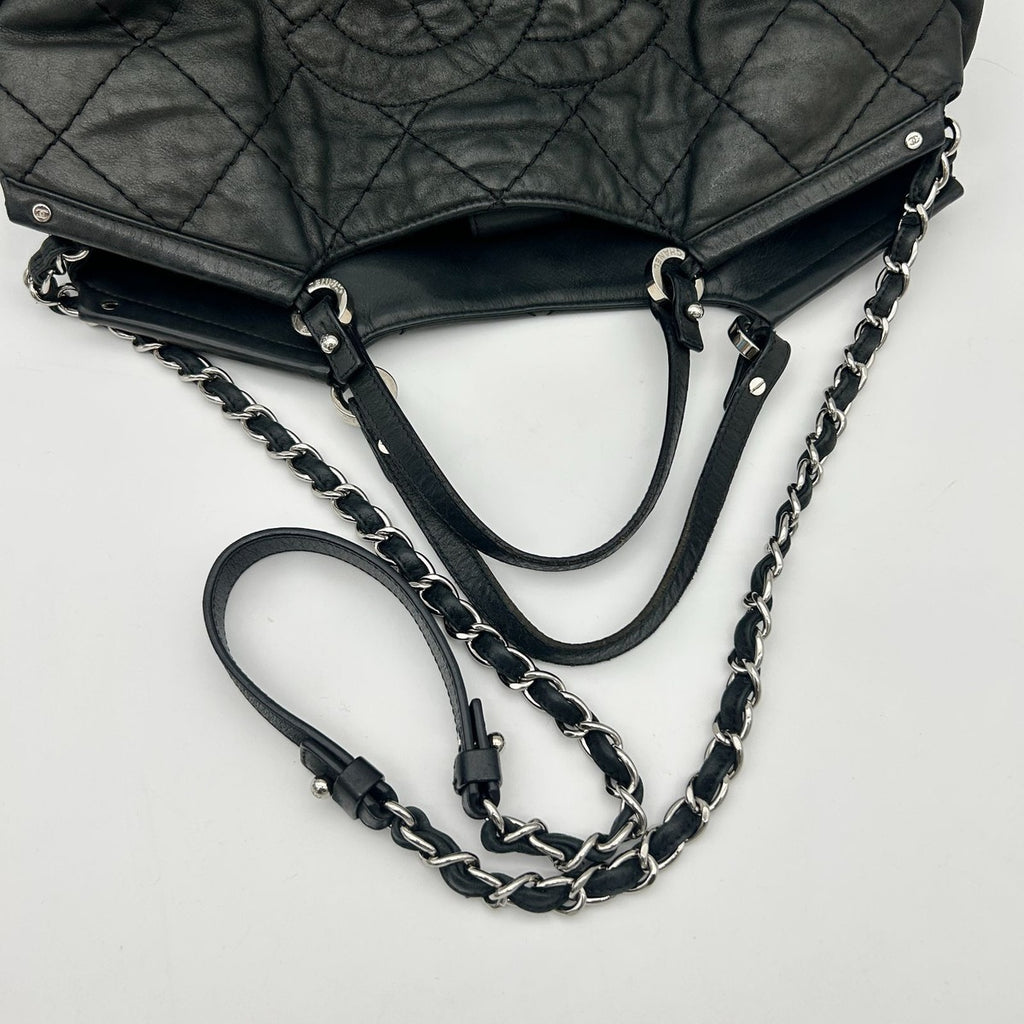 Chanel on the Road 2-Way — view 5