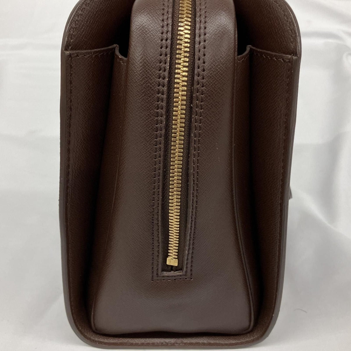 Louis Vuitton Handbag Damier Triana — view 3