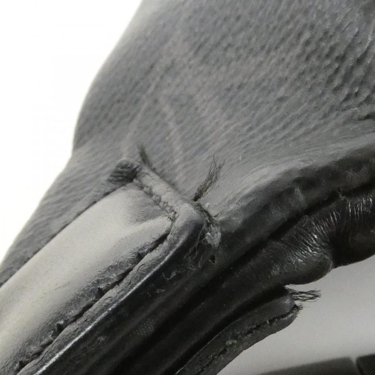 Louis Vuitton Monogram Eclipse Discovery Bum Bag — view 5