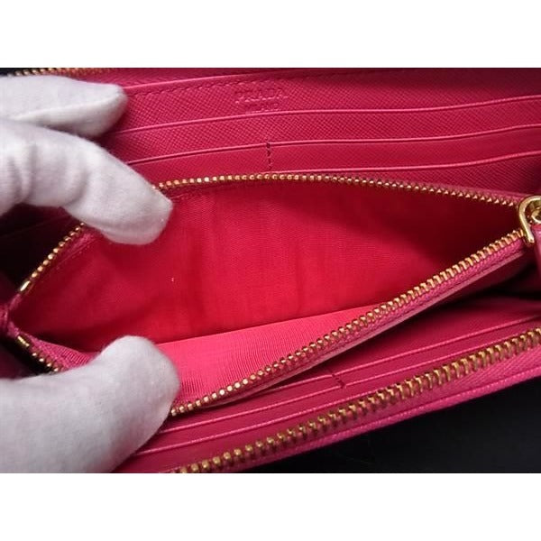 Prada 1 M1183 Tessuto Nylon Quilted L-Shaped Zipper Long Wallet — view 4