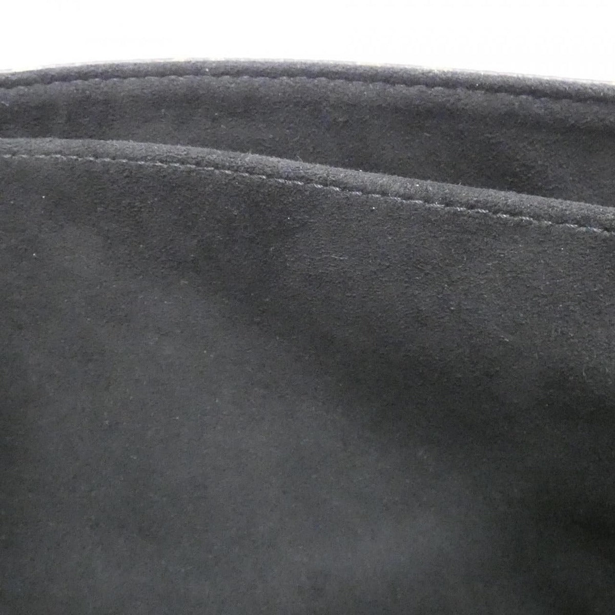 Louis Vuitton Monogram Reverse Pochette Metis MM Bag — view 9