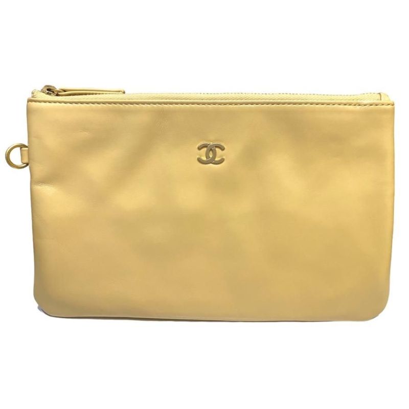 Chanel 22 Tote Small Handbag As3260 Quilted Plate Yellow — view 9