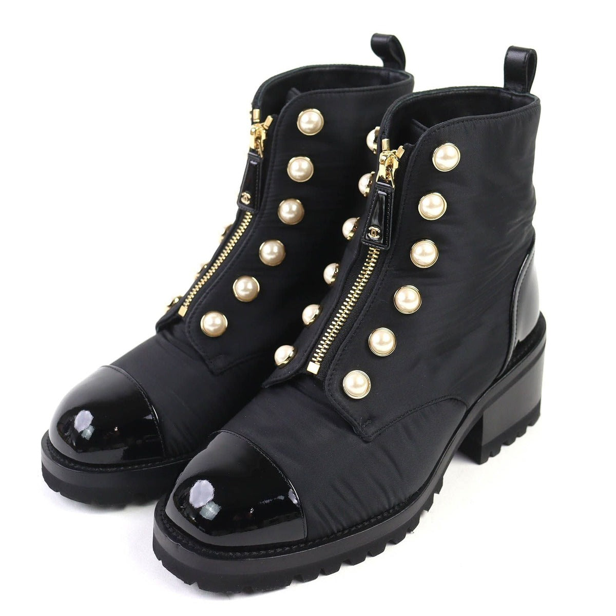 Chanel 23 B Pearl Front