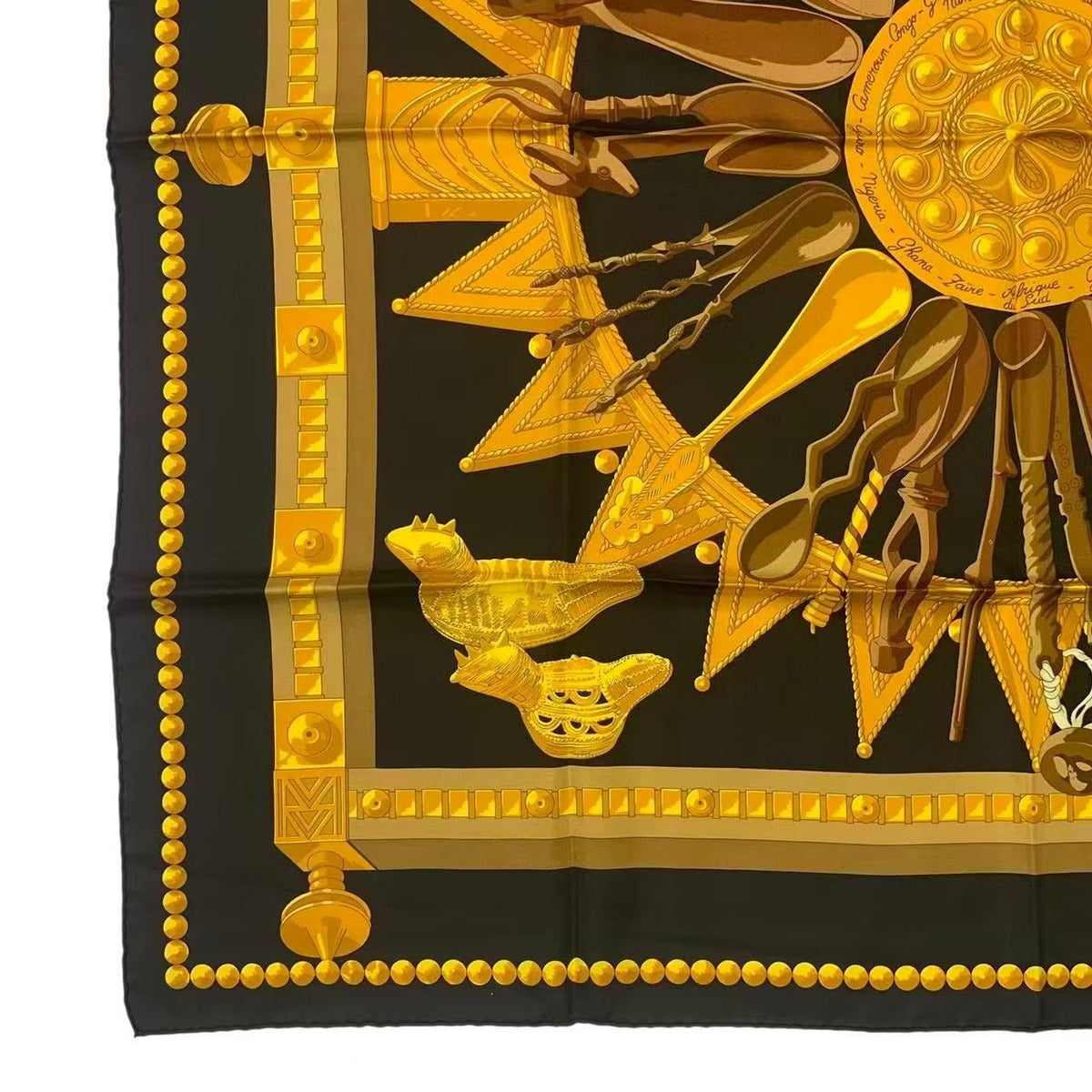 Hermes Carre 90 Silk Scarf Cuillers D'afrique Black — view 4