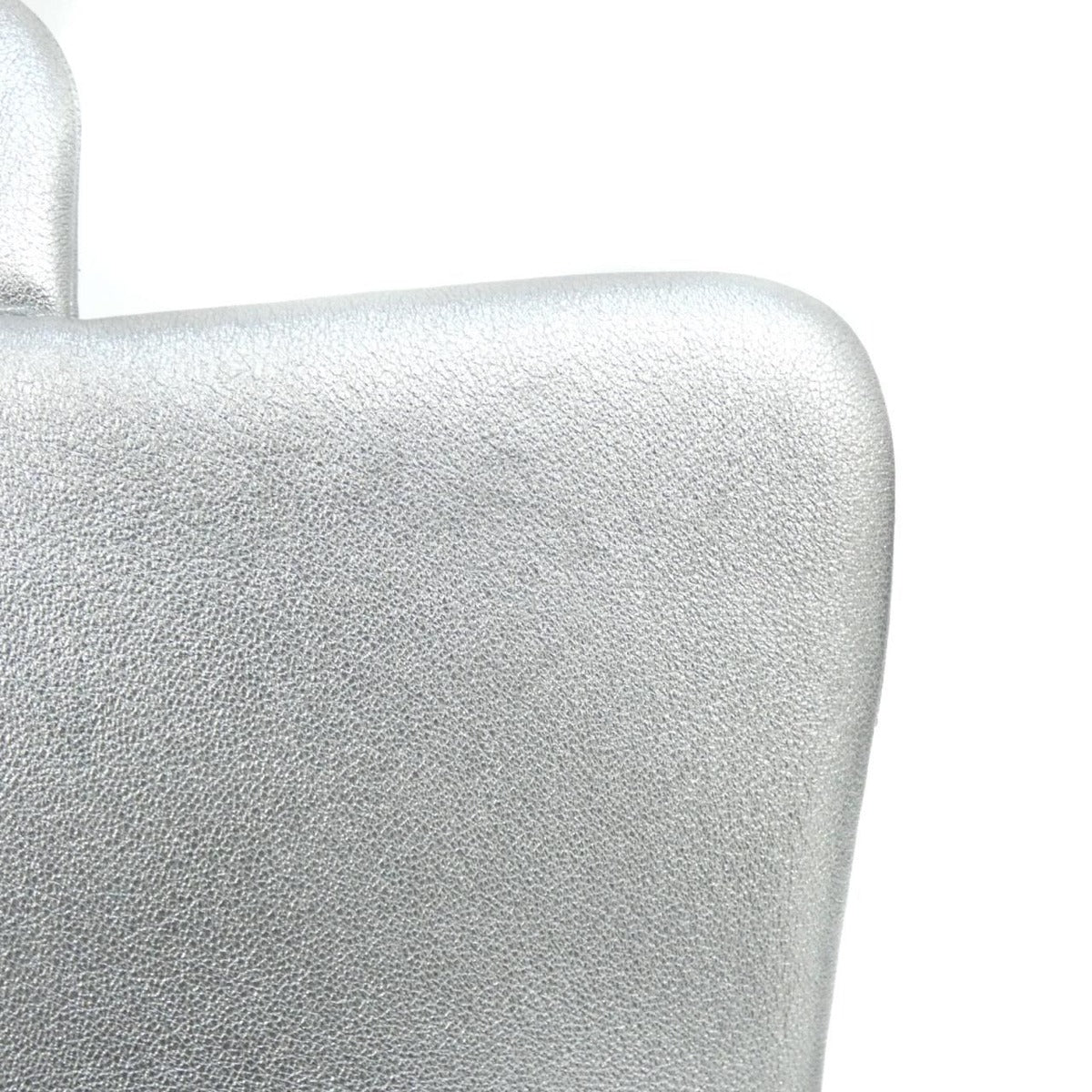 Chanel Shoulder Bag Silver — view 8