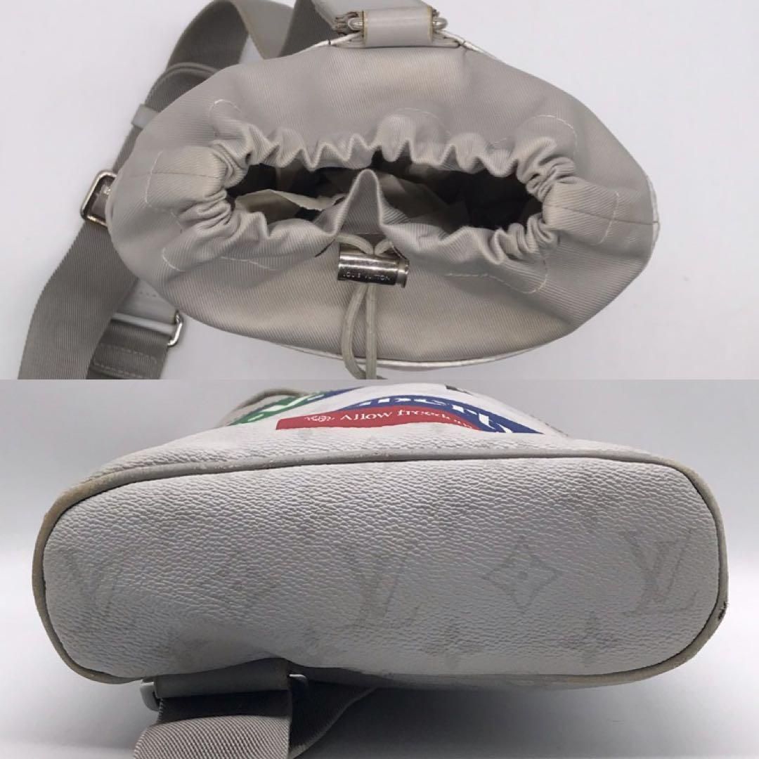 Louis Vuitton Monogram Logo Story Chokes Sling Bag Price Negotiation Welcome — view 4