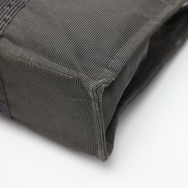 Hermes Business Bag Her Line Tote MM Canvas — view 7