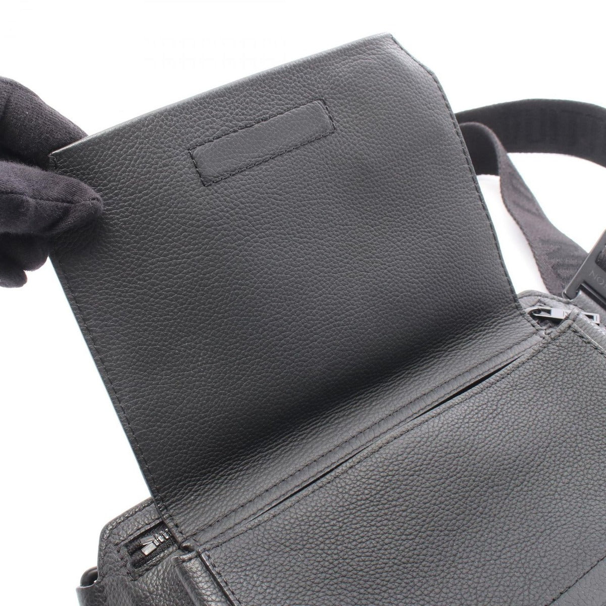 Louis Vuitton Waist Bag Takeoff Ring Noir Black — view 5