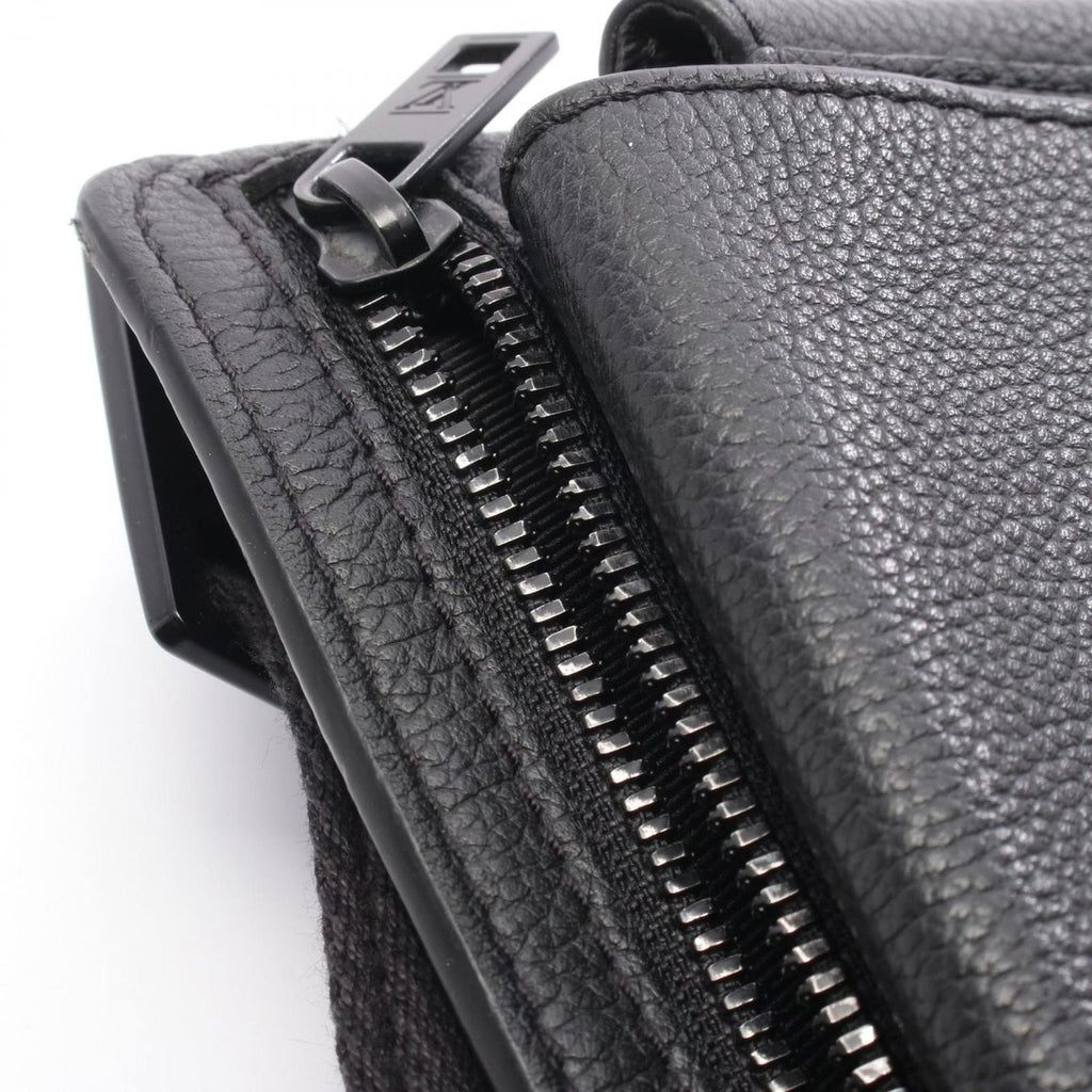 Louis Vuitton Waist Bag Takeoff Ring Noir Black — view 7