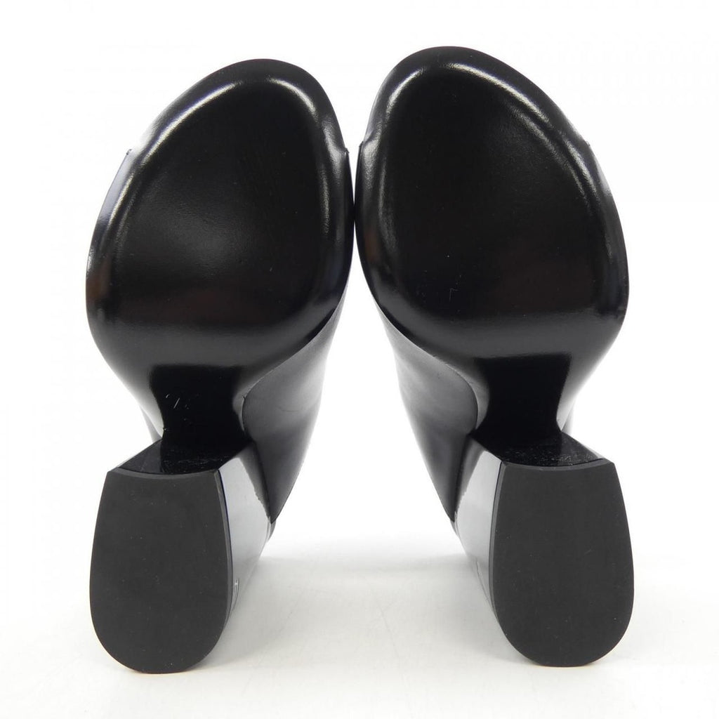 Louis Vuitton Top Most Line Sandals — view 4