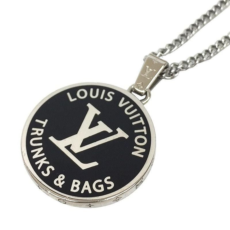 Louis Vuitton Collier Award Necklace Medallion Accessories — view 2
