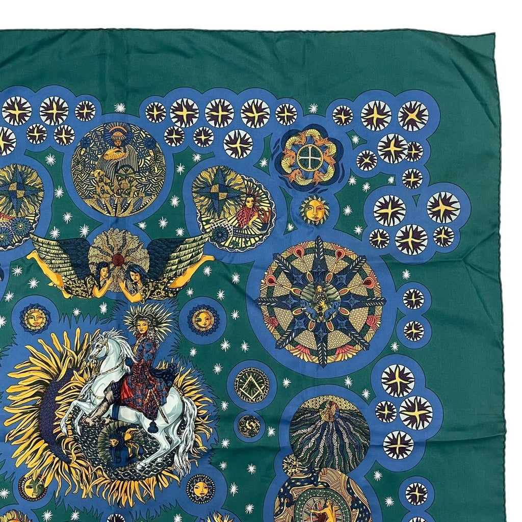 Hermes Carre 90 Scarf le Roy Soleil Sun King 100% Silk Green — view 3