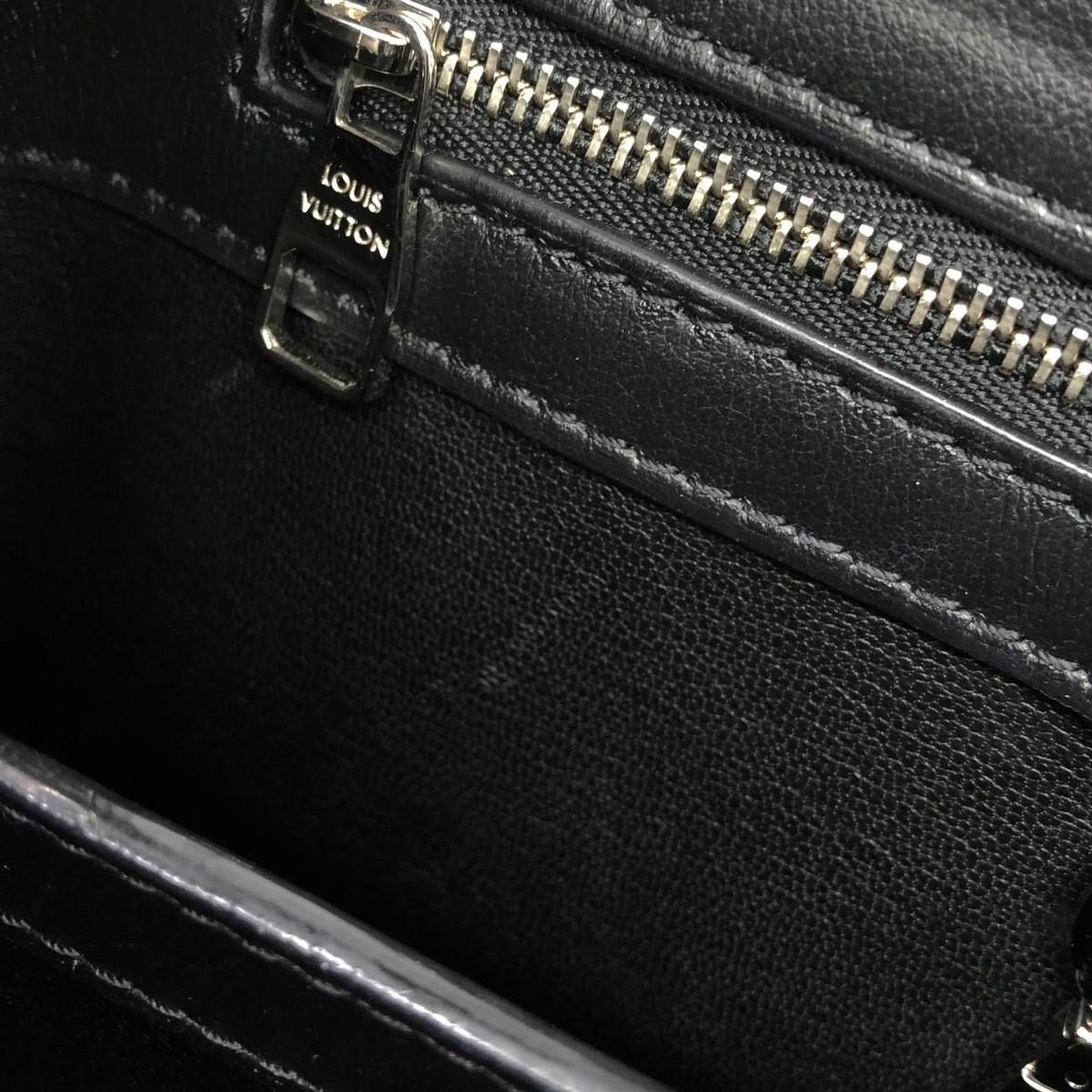 Louis Vuitton Capucines BB Bag — view 8