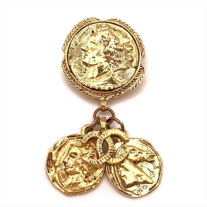 Chanel CC Logo Coin Motif Brooch Gold