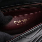 Chanel Shoulder Bag Chevron Stitch Mini Black Lambskin — view 4